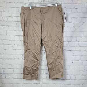 NWT Worthington Khaki Capri Pants Modern Fit Cropped Length Chino Trousers Women